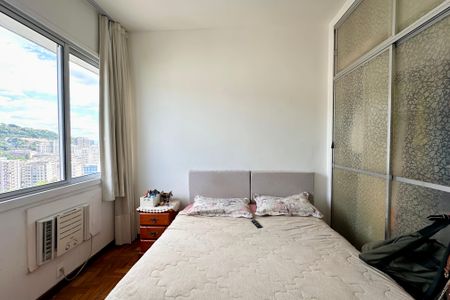 Apartamento à venda com 71m², 2 quartos e sem vagaQuarto