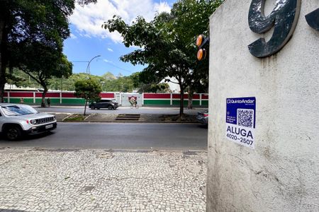 Apartamento à venda com 71m², 2 quartos e sem vagaPlaca