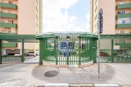 Apartamento para alugar com 65m², 2 quartos e 1 vaga Apartamento para alugar com 65m², 2 quartos e 1 vagaFachada