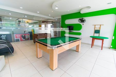 Apartamento à venda com 55m², 2 quartos e 1 vaga Apartamento à venda com 55m², 2 quartos e 1 vagaSala de Jogos