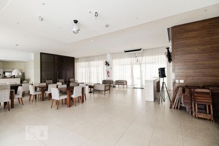 Apartamento à venda com 55m², 2 quartos e 1 vaga Apartamento à venda com 55m², 2 quartos e 1 vagaÁrea comum - Salão de festas
