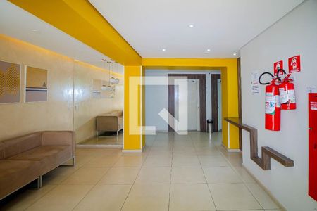 Apartamento à venda com 55m², 2 quartos e 1 vaga Apartamento à venda com 55m², 2 quartos e 1 vagaHall social