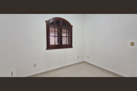 Casa para alugar com 160m², 3 quartos e 2 vagas