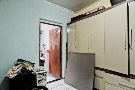 Casa à venda com 5 quartos, 285m² em Vila Carbone, São Paulo