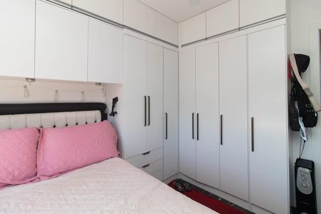 Quarto de apartamento à venda com 1 quarto, 44m² em Azenha, Porto Alegre