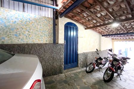 Casa à venda com 900m², 5 quartos e 2 vagasGaragem