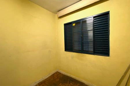 Casa à venda com 900m², 5 quartos e 2 vagasQuarto 5