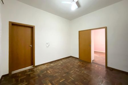 Casa à venda com 900m², 5 quartos e 2 vagasSuite 1