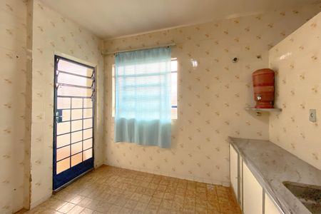 Casa à venda com 900m², 5 quartos e 2 vagasCozinha