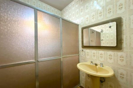 Casa à venda com 900m², 5 quartos e 2 vagasBanheiro