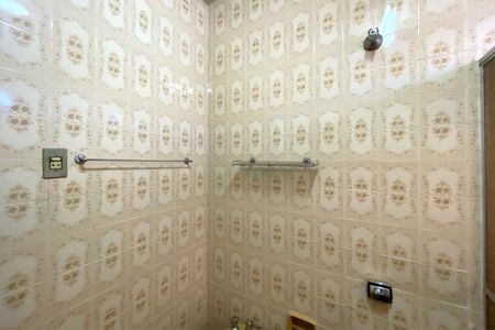 Casa à venda com 900m², 5 quartos e 2 vagasBanheiro