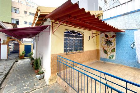 Casa à venda com 900m², 5 quartos e 2 vagasEdicula 3