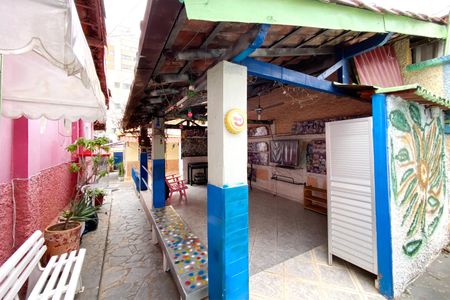 Casa à venda com 900m², 5 quartos e 2 vagasÁrea externa