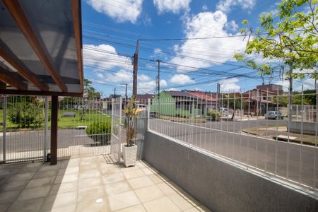 Casa à venda com 100m², 2 quartos e 2 vagas Casa à venda com 100m², 2 quartos e 2 vagasVista