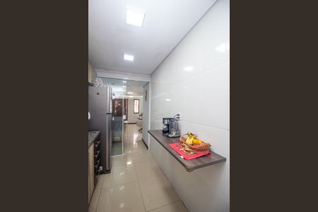 Casa à venda com 100m², 2 quartos e 2 vagas Casa à venda com 100m², 2 quartos e 2 vagasCozinha