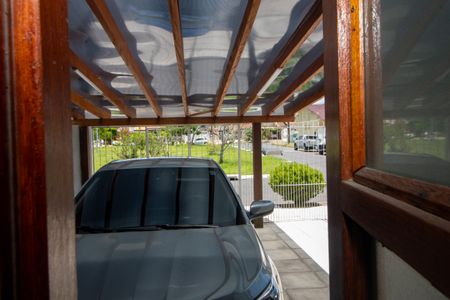 Casa à venda com 100m², 2 quartos e 2 vagas Casa à venda com 100m², 2 quartos e 2 vagasVista