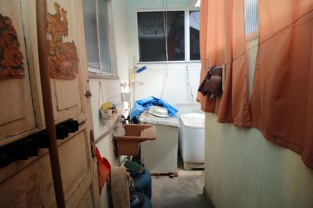 Apartamento à venda com 62m², 3 quartos e sem vagaÁrea de Serviço