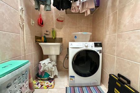 Apartamento à venda com 75m², 2 quartos e sem vaga