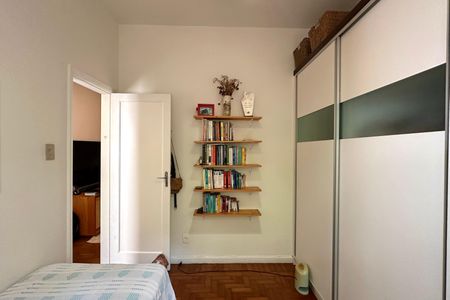 Apartamento à venda com 2 quartos, 75m² em Leme, Rio de Janeiro