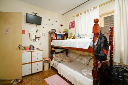 Apartamento à venda com 140m², 3 quartos e 1 vaga Apartamento à venda com 140m², 3 quartos e 1 vagaQuarto 2