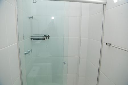 Casa de condomínio para alugar com 96m², 3 quartos e 2 vagasBanheiro 1