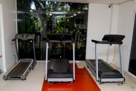 Casa de condomínio para alugar com 96m², 3 quartos e 2 vagasÁrea comum - Academia