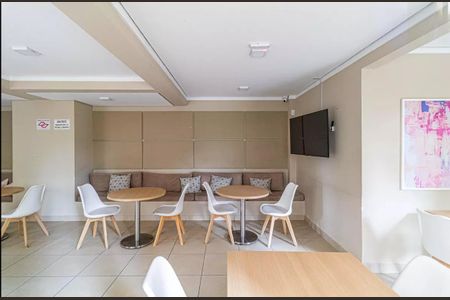 Apartamento à venda com 29m², 1 quarto e sem vagaÁrea comum - Salão de festas
