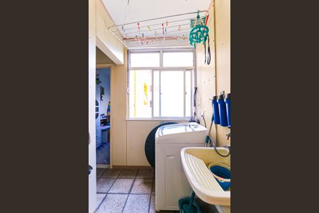 Apartamento à venda com 74m², 1 quarto e 1 vagaÁrea de Serviço