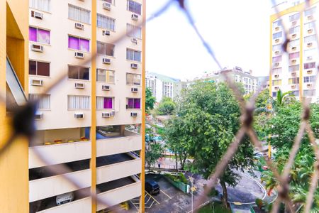 Apartamento à venda com 74m², 1 quarto e 1 vagaÁrea de Serviço vista