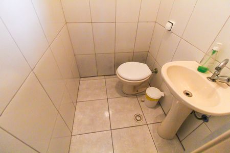 Casa à venda com 125m², 4 quartos e 2 vagasLavabo