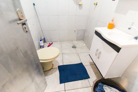 Casa à venda com 125m², 4 quartos e 2 vagasBanheiro 2