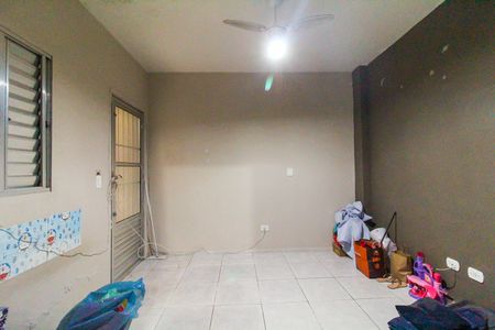 Casa à venda com 125m², 4 quartos e 2 vagasSala