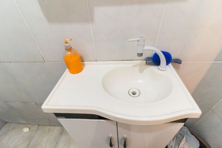 Casa à venda com 125m², 4 quartos e 2 vagasBanheiro 2