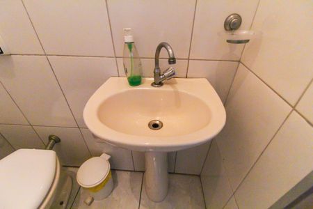 Casa à venda com 125m², 4 quartos e 2 vagasLavabo