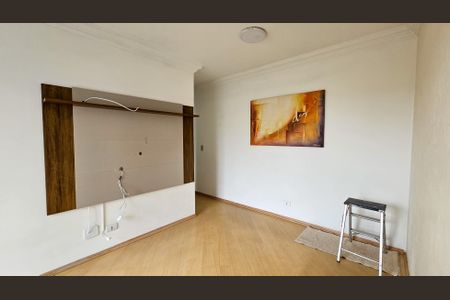 Sala de apartamento para alugar com 2 quartos, 50m² em Jardim Virginia Bianca, São Paulo