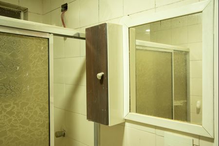 Apartamento para alugar com 63m², 2 quartos e sem vagaBanheiro