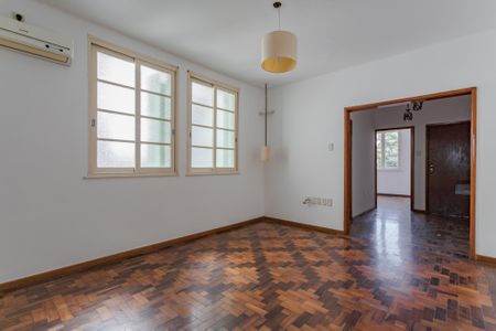 Sala de apartamento para alugar com 2 quartos, 78m² em Rio Branco, Porto Alegre