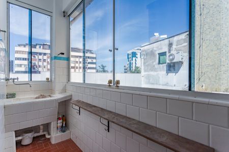 Apartamento para alugar com 78m², 2 quartos e sem vagaÁrea de Serviço