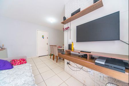 Apartamento para alugar com 72m², 2 quartos e sem vagaSala