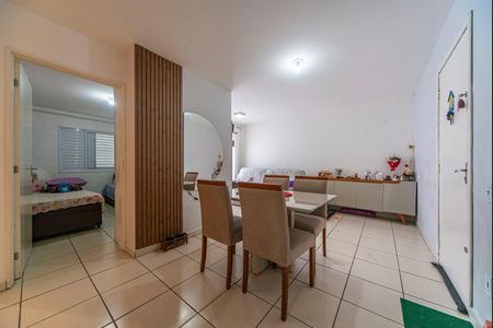 Apartamento para alugar com 72m², 2 quartos e sem vagaSala