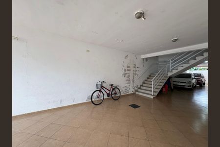 Apartamento à venda com 42m², 2 quartos e 1 vaga Apartamento à venda com 42m², 2 quartos e 1 vagaGaragem
