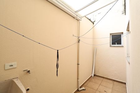 Apartamento à venda com 42m², 2 quartos e 1 vaga Apartamento à venda com 42m², 2 quartos e 1 vagaLavanderia
