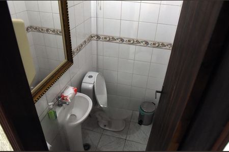 Casa à venda com 262m², 4 quartos e 3 vagasFoto 04