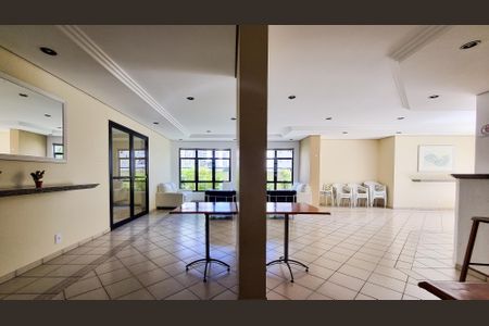 Apartamento à venda com 58m², 2 quartos e 2 vagasÁrea comum - Salão de festas