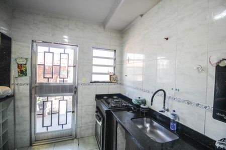 Casa para alugar com 150m², 2 quartos e sem vaga Casa para alugar com 150m², 2 quartos e sem vagaCozinha