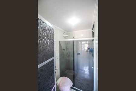 Casa para alugar com 150m², 2 quartos e sem vaga Casa para alugar com 150m², 2 quartos e sem vagaBanheiro da Suíte