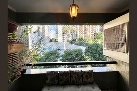 Apartamento à venda com 96m², 3 quartos e 2 vagas Apartamento à venda com 96m², 3 quartos e 2 vagasVaranda da Sala