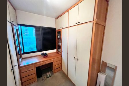 Apartamento à venda com 96m², 3 quartos e 2 vagas Apartamento à venda com 96m², 3 quartos e 2 vagasQuarto 3