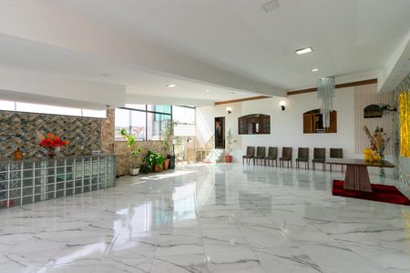 Casa para alugar com 220m², 4 quartos e 1 vaga Casa para alugar com 220m², 4 quartos e 1 vagaÁrea comum