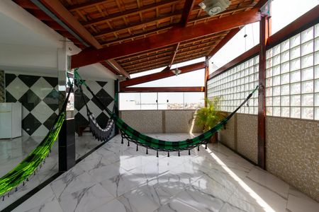 Casa para alugar com 220m², 4 quartos e 1 vaga Casa para alugar com 220m², 4 quartos e 1 vagaÁrea comum